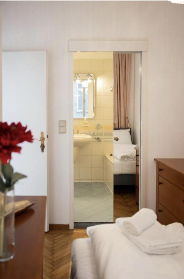 Calm 60M2 Flat Close To Center - Free Parking Vienna Exterior photo